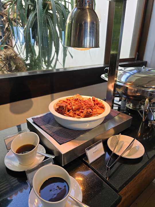 Gastro Pandanus Beach Resort & Spa