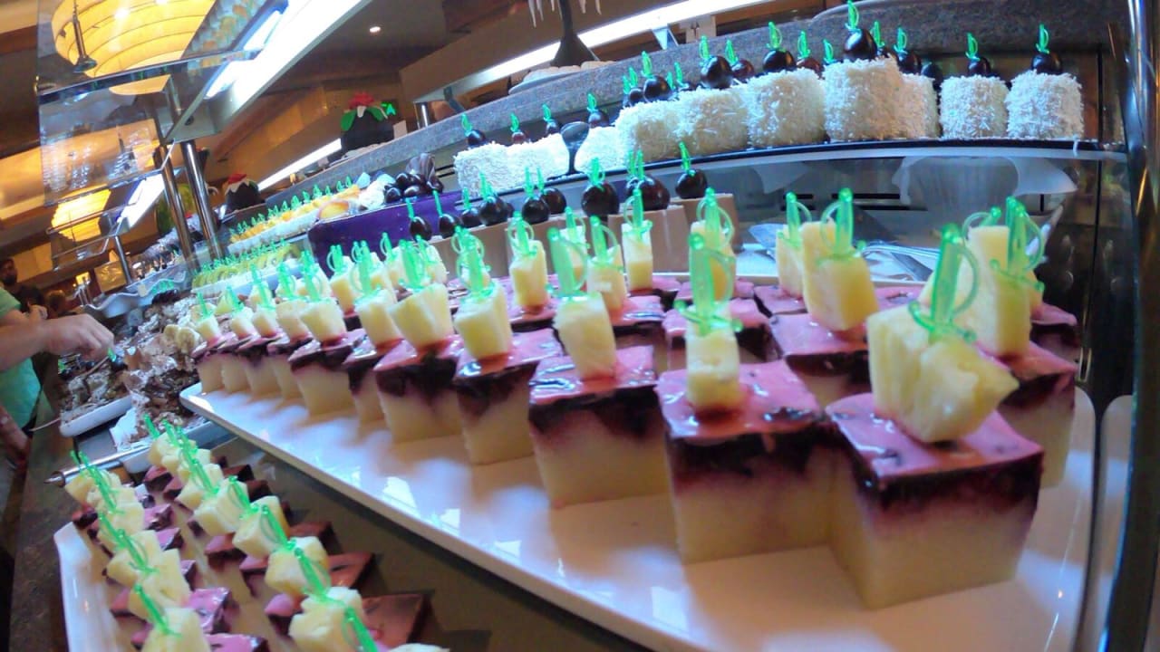 Gastro Club Grand Side