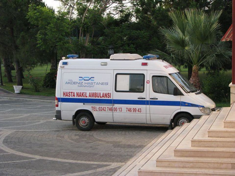 Krankenwagen Ali Bey Club