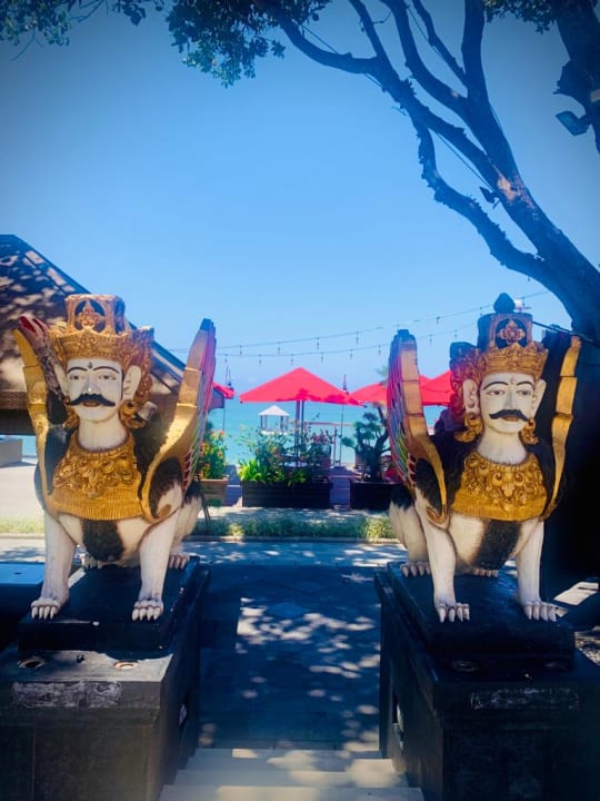 Strand Puri Santrian