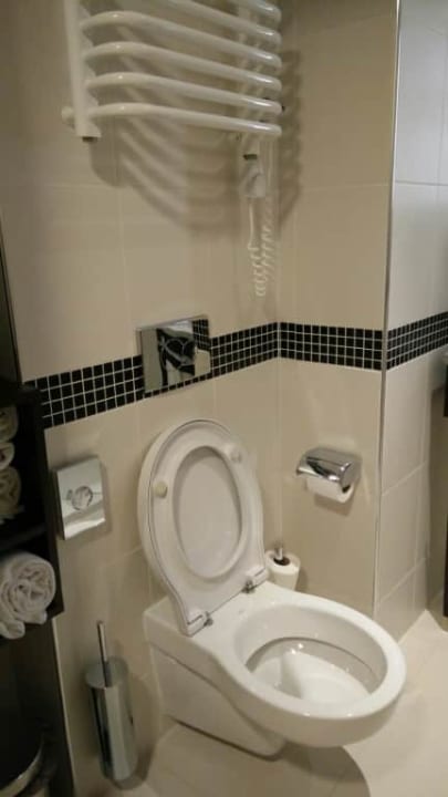 WC Hampton By Hilton Gdansk Oliwa