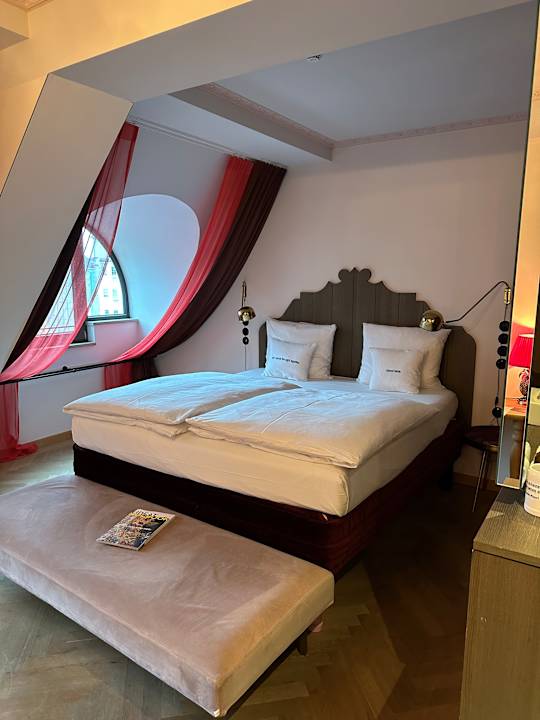 Zimmer 25hours Hotel The Royal Bavarian