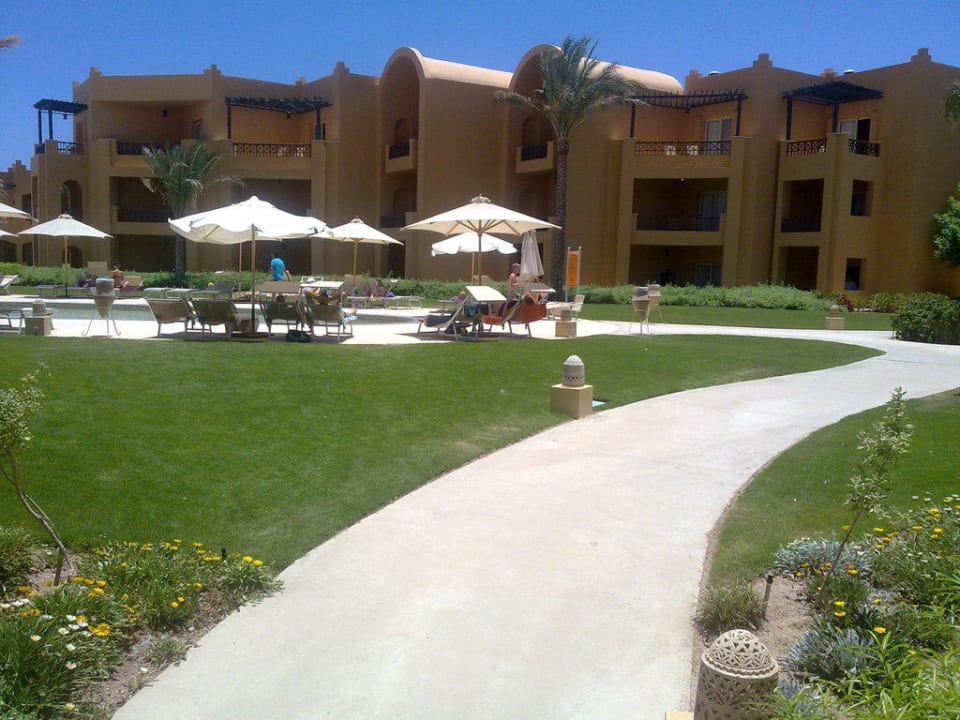 Gartenwege Stella Beach Resort & Spa Makadi Bay