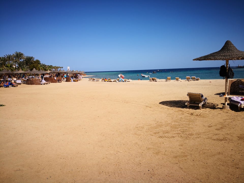 Strand Brayka Bay Resort