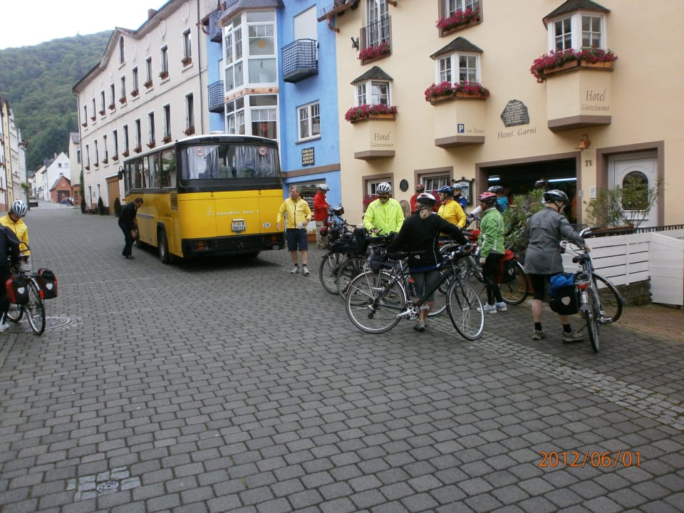 Start zur Velo-Tour Hotel Garni Ursula