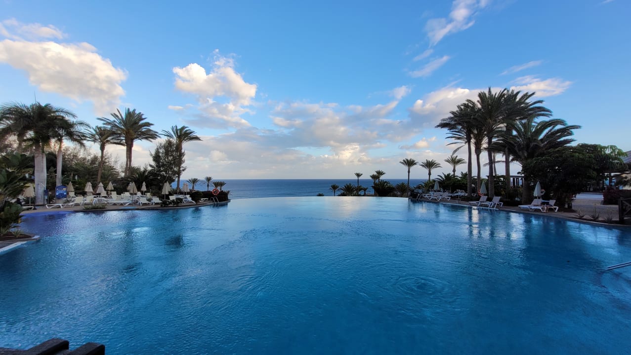 Pool R2 Rio Calma Hotel & Spa & Conference