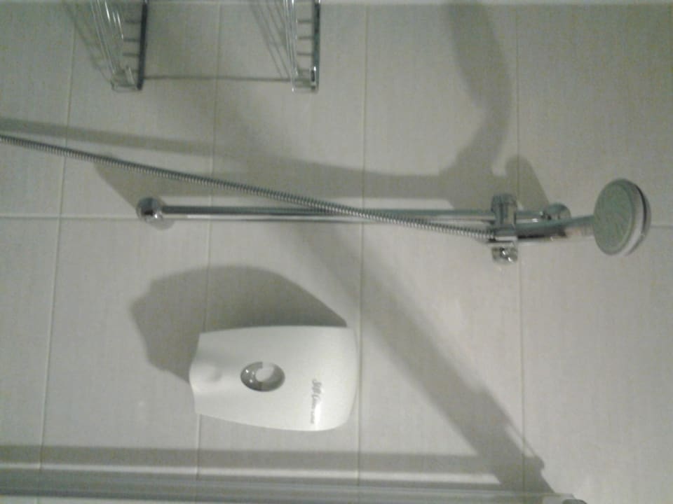Dusche Port Side Resort Hotel