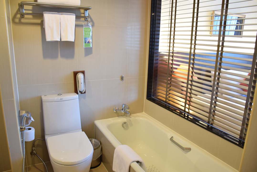 Zimmer Ramada Plaza by Wyndham Bangkok Menam Riverside