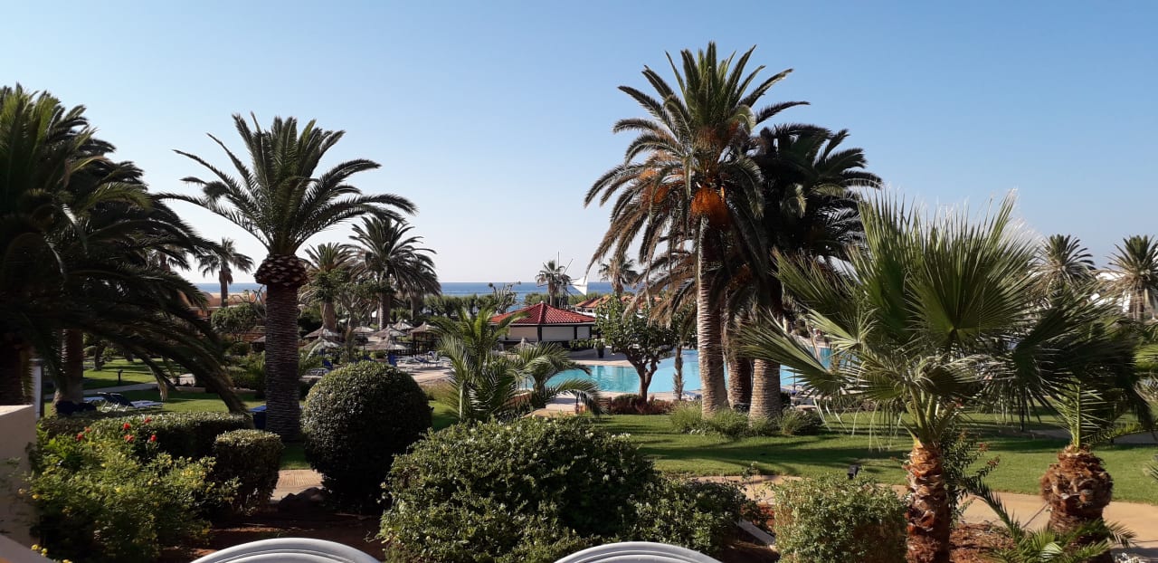 Gartenanlage Anissa Beach & Village
