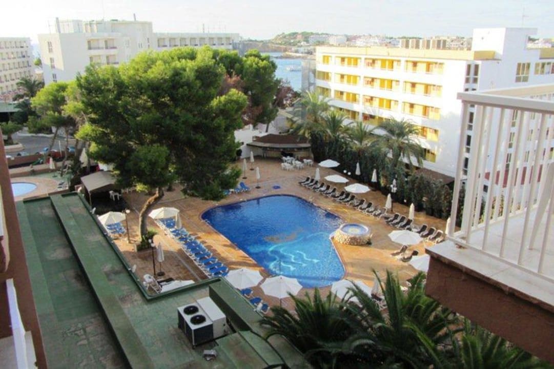 Blick vom obersten Stock Moon Dreams Coral Beach