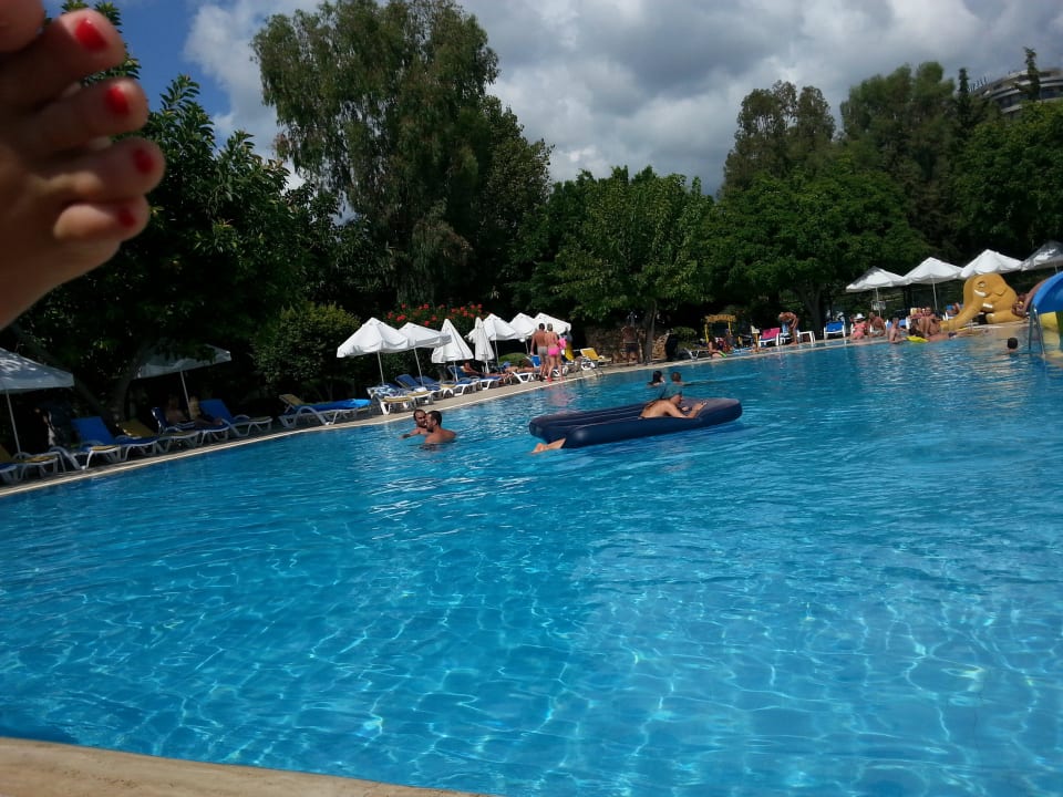 2 basen  Senza Sunset Beach Hotel