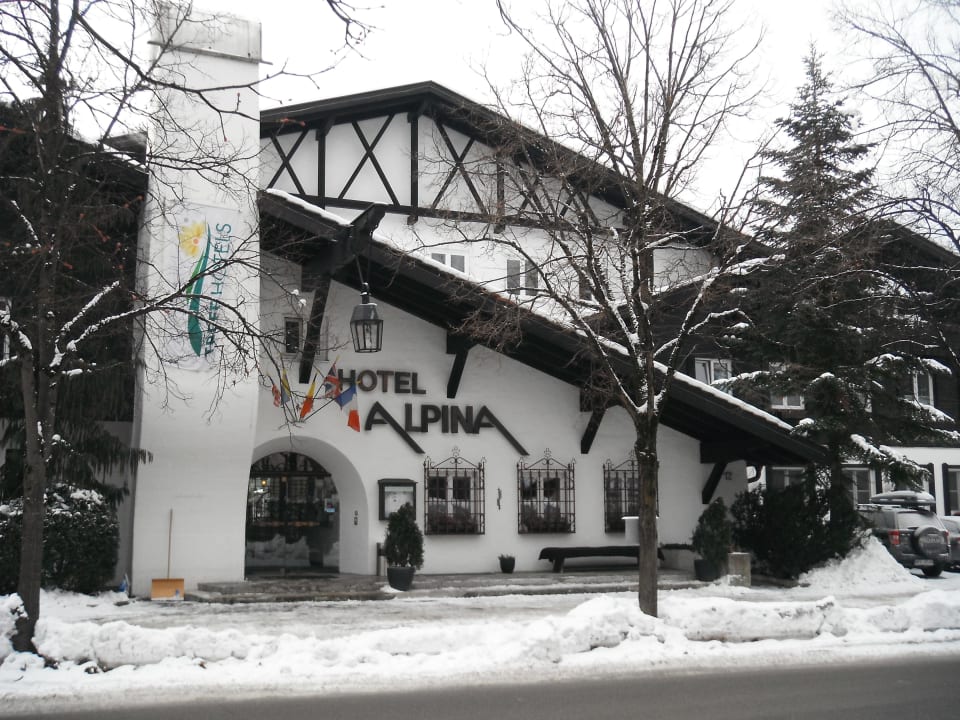 Hotel von Außen HYPERION Hotel Garmisch-Partenkirchen