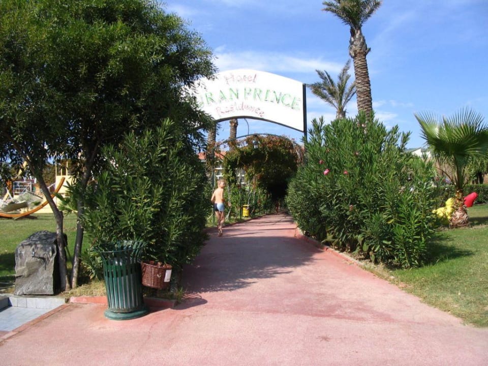 Weg vom Meer Hotel Turan Prince