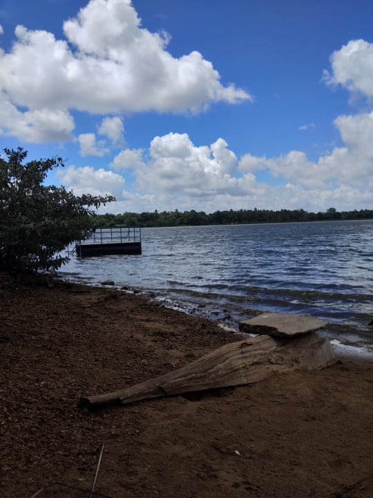 Strand coco village saliyawewa