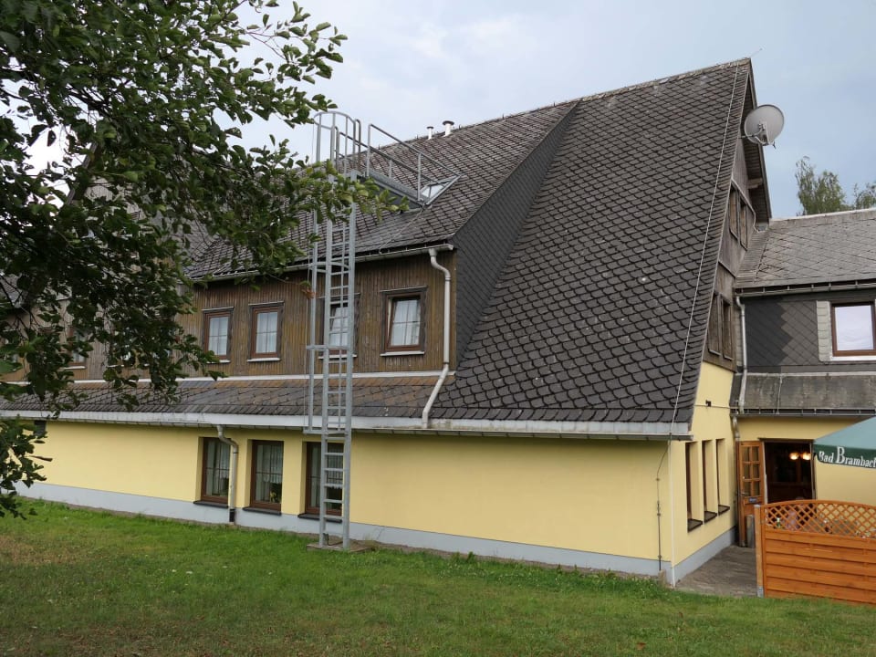 Außenansicht Hotel "Zum Einsiedler"