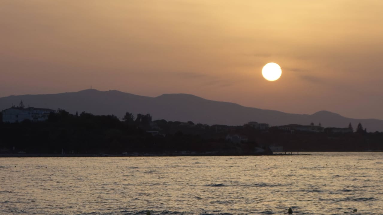 Sonnenuntergang am Tsilivi Beach Lesante Classic - Preferred Hotels & Resorts