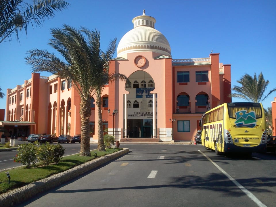 Hotel front Pickalbatros Aqua Park Resort - Hurghada