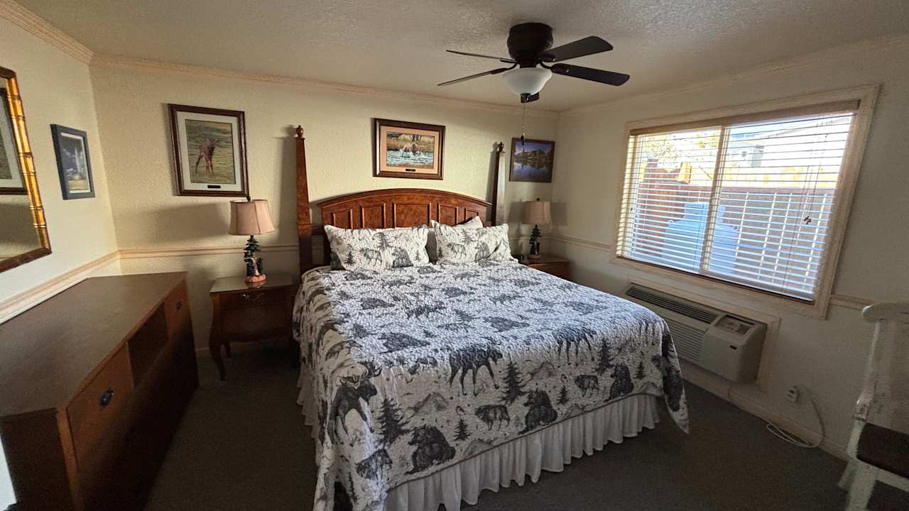 Zimmer Apartments Yellowstone Gateway Inn