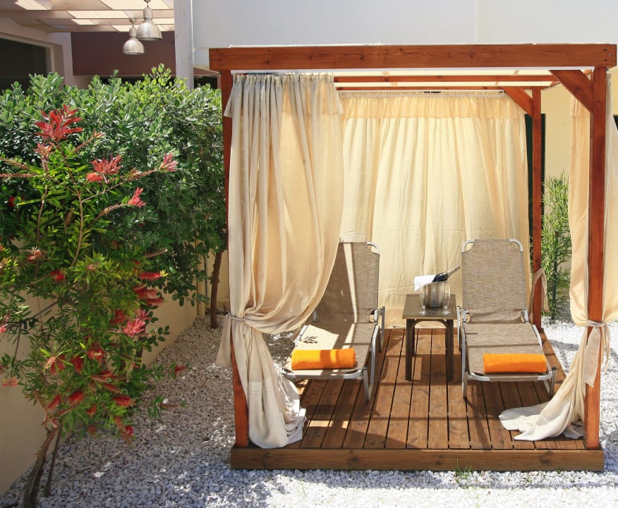 Gazebo Eurohotel Katrin Suites - Adults only