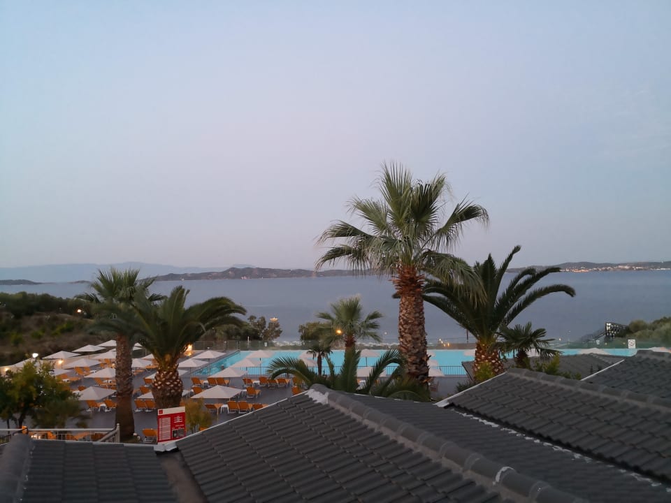 Ausblick Akrathos Beach Hotel