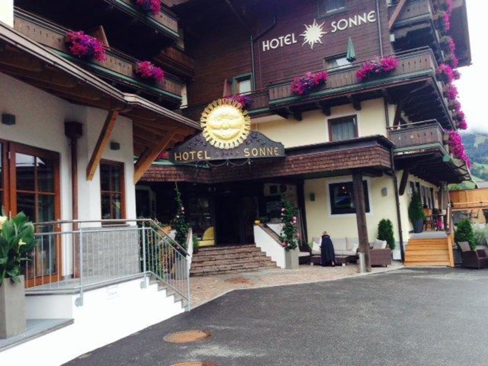 Eingangsbereich Hotel DIE SONNE