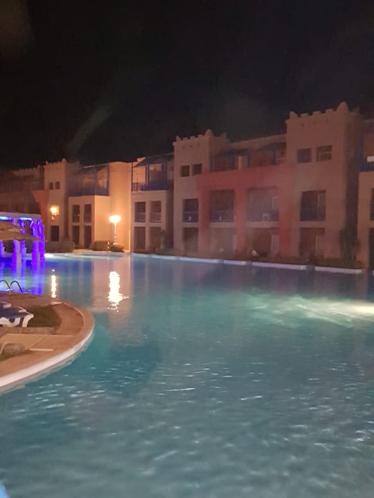 Pool Hotel Titanic Palace