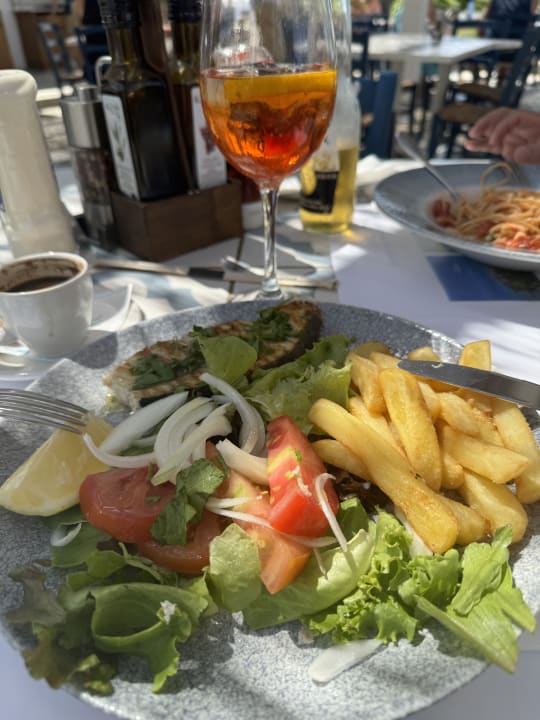 Gastro Crystal Springs Beach Hotel