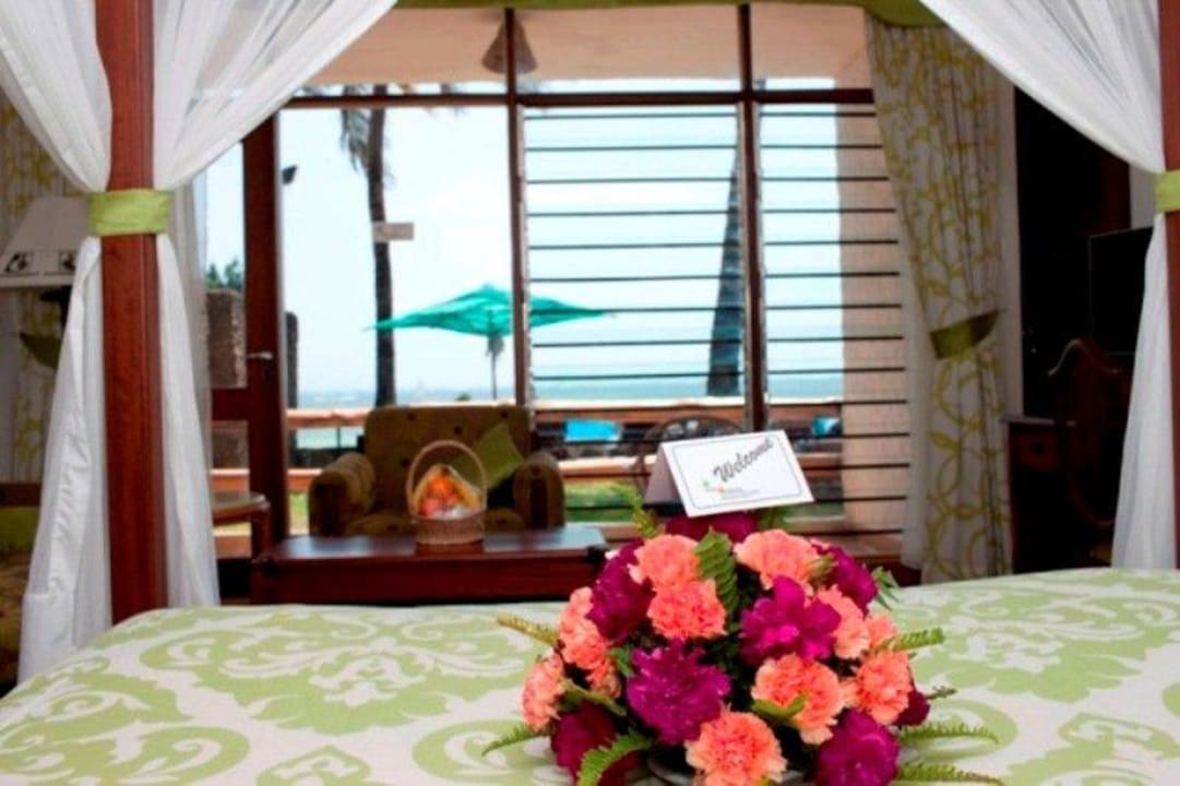 Superior Room Travellers Beach Hotel & Club