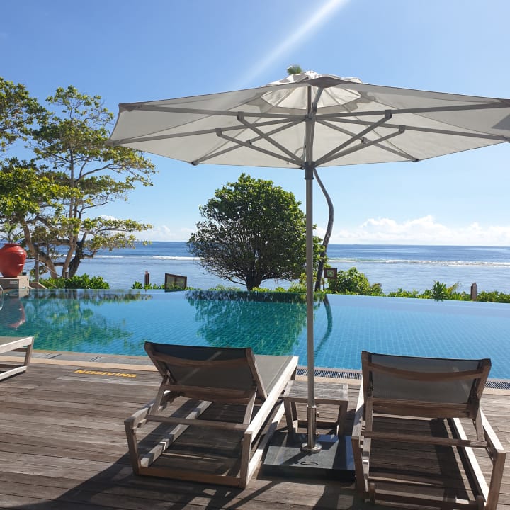 Pool DoubleTree by Hilton Seychelles - Allamanda Resort and Spa