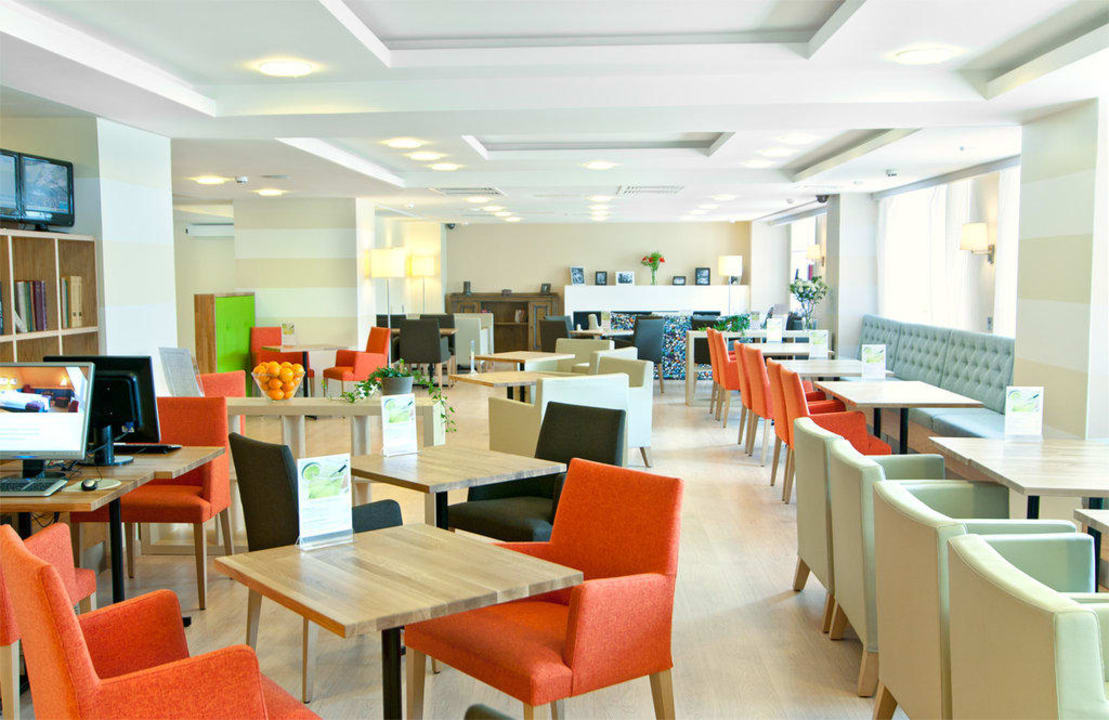 Lobby SunFlower Park Hotel