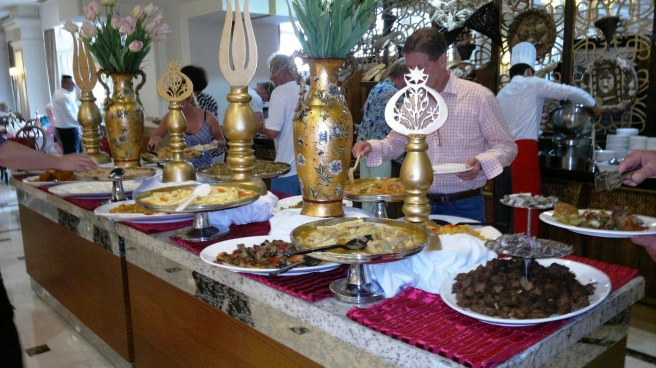 Im Hauptrestaurantbereich Diamond Excellence Resort & Spa