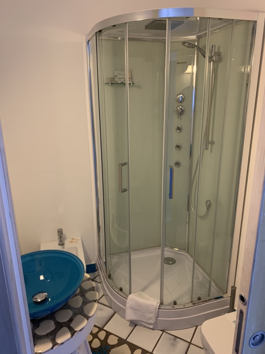 Zimmer Hotel Holiday