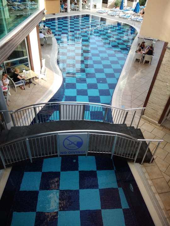 Pool Tac Premier Hotel & Spa