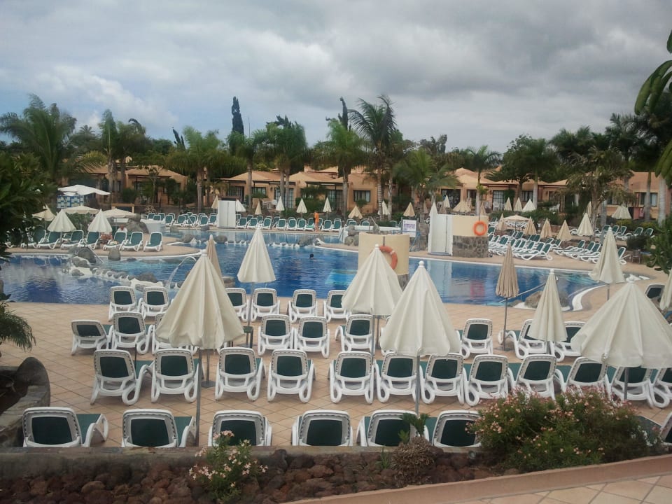 Poolanlage allsun Hotel Esplendido