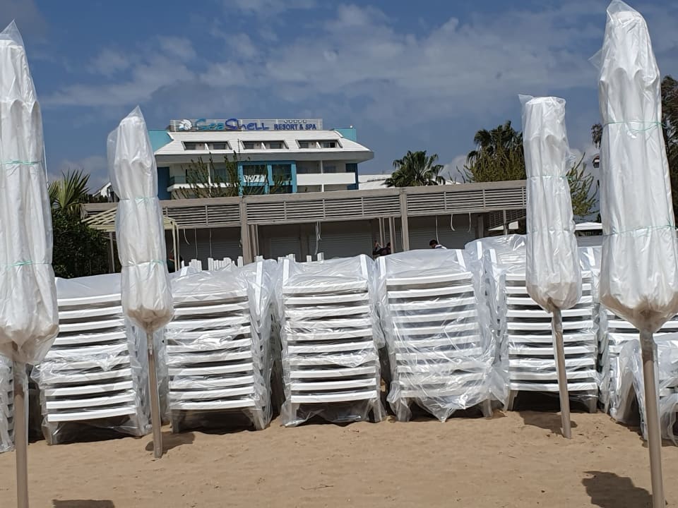 Strand Side Story Resort & Spa