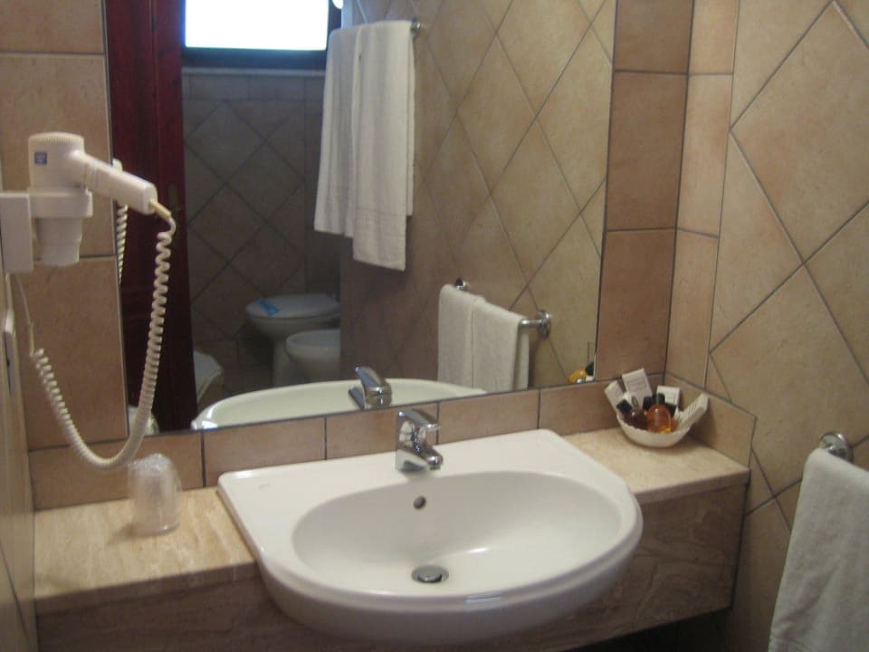 Bad Colonna Beach Hotel