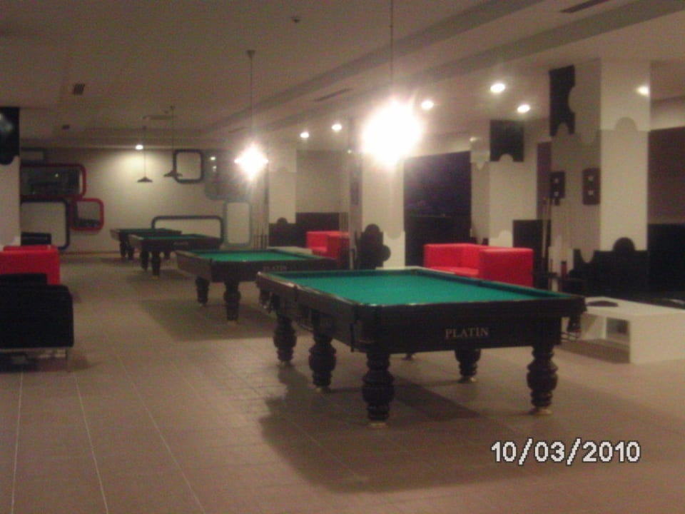 Pool- Billard Seaden Sea World Resort & Spa