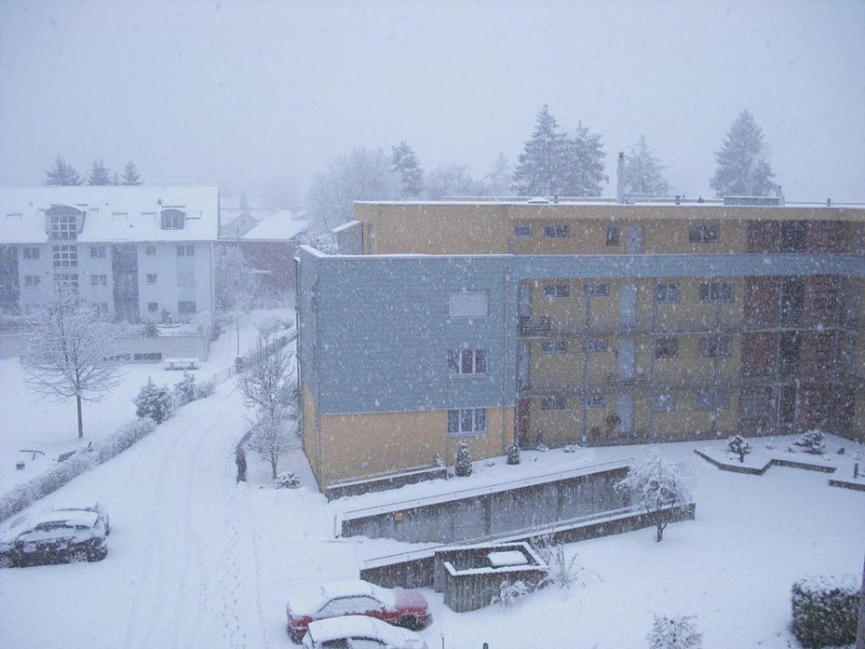 Ausblick aus unserem Zimmer! ibis Hotel Luzern Kriens