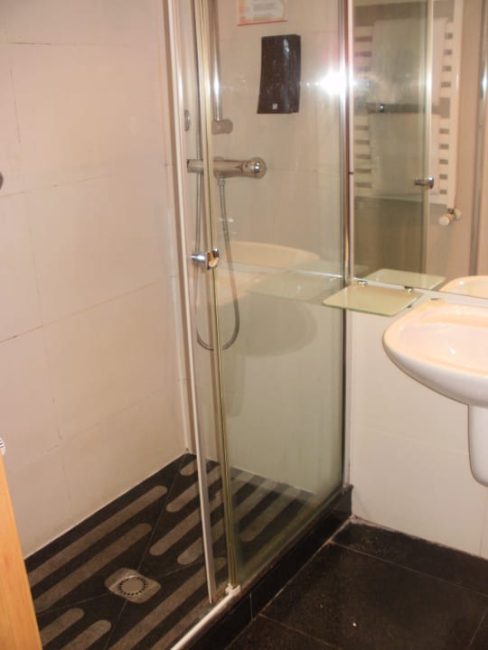 Dusche Eurohotel Diagonal Port