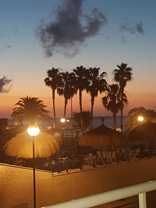 Ausblick R2 Veronica Beach Hotel