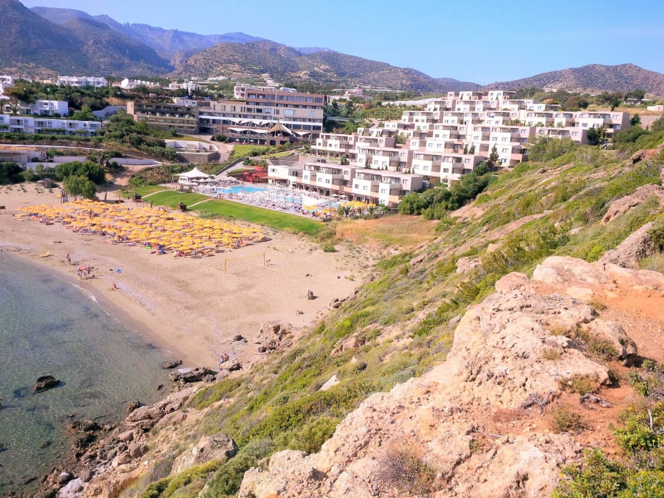 Vom Felsen gegenüber Atlantica Mikri Poli Crete
