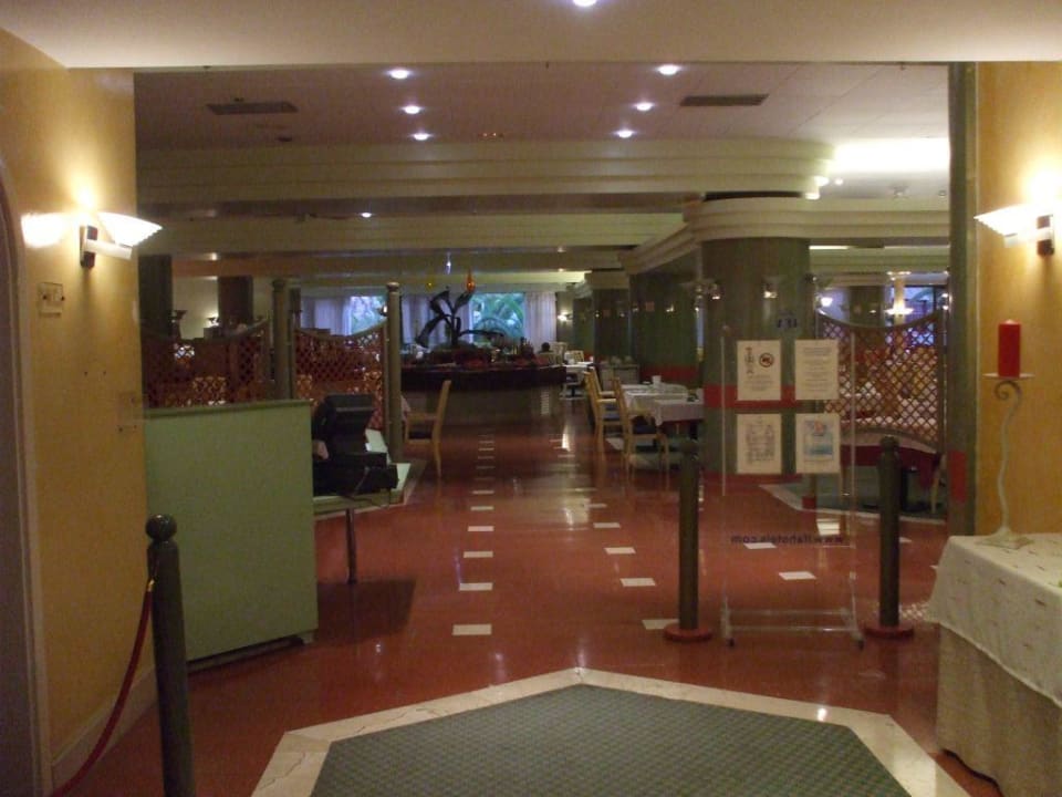 Restaurant Abora Continental by Lopesan Hotels