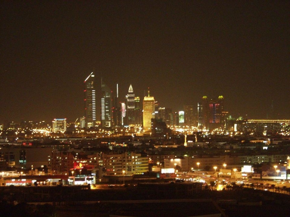 Hilton Dubai Creek Golden Sands Hotel Creek