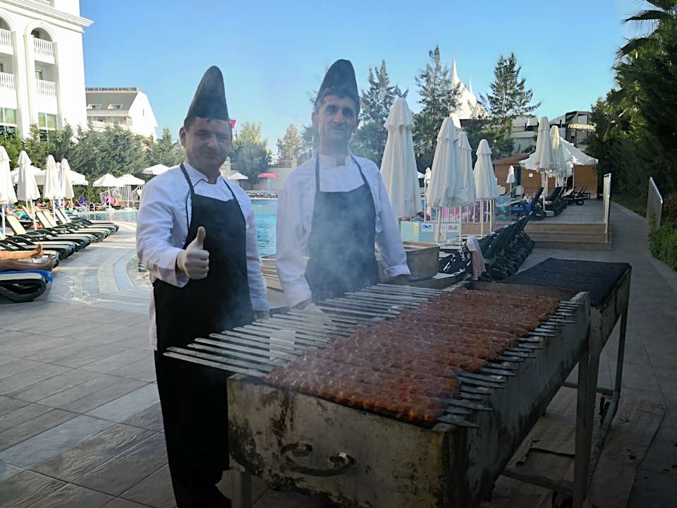 Sonstiges Well Palace Side