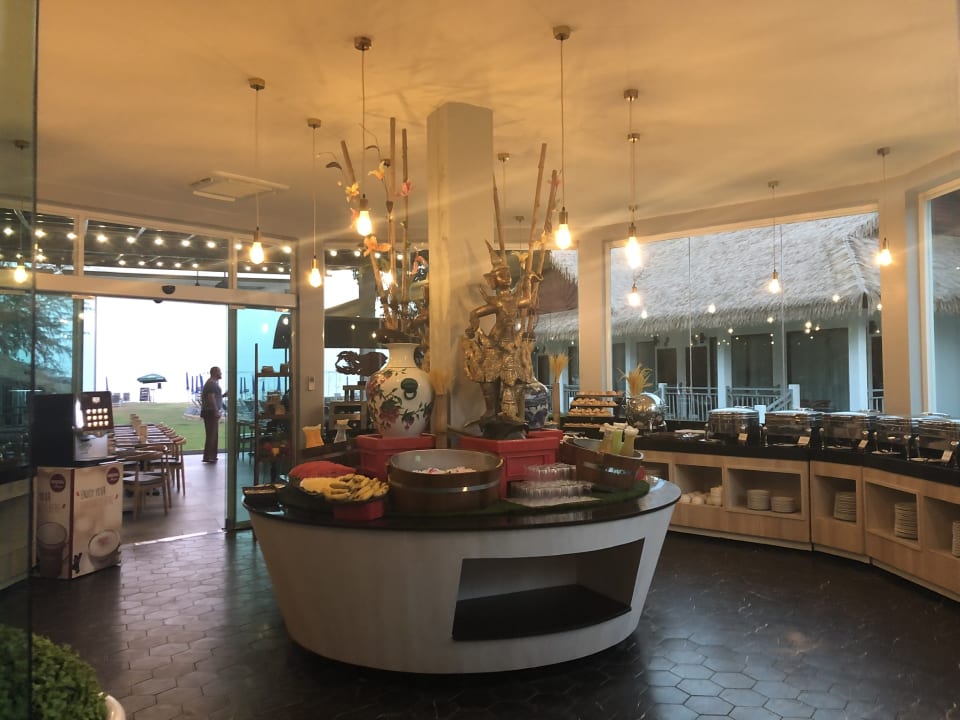 Gastro Hive Khaolak Beach Resort