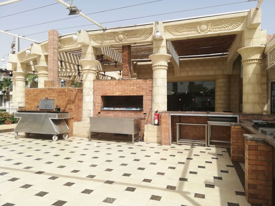 Gastro Mirage Bay Resort & Aqua Park