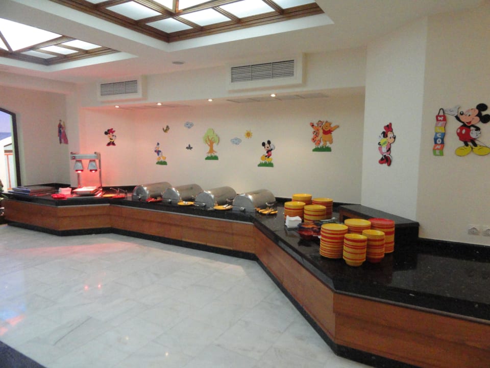 Extra Kinderbuffet Neptune Luxury Resort