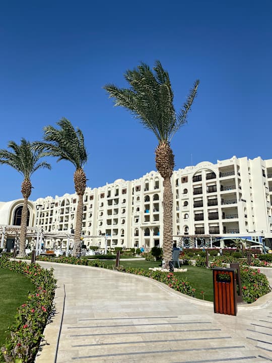 Gartenanlage Gravity Hotel & Aquapark Sahl Hasheesh