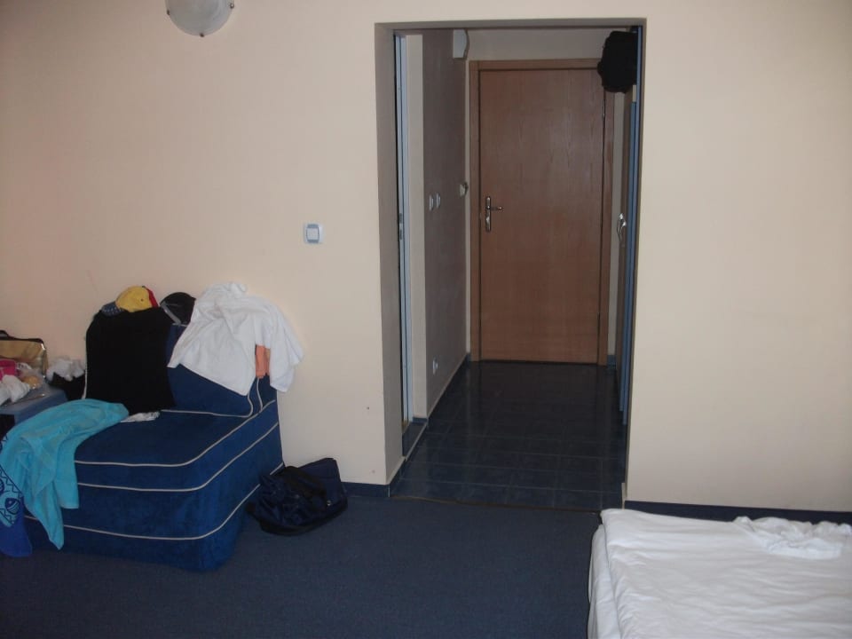 Billiges und spartanisches Zimmer Nessebar Beach Hotel