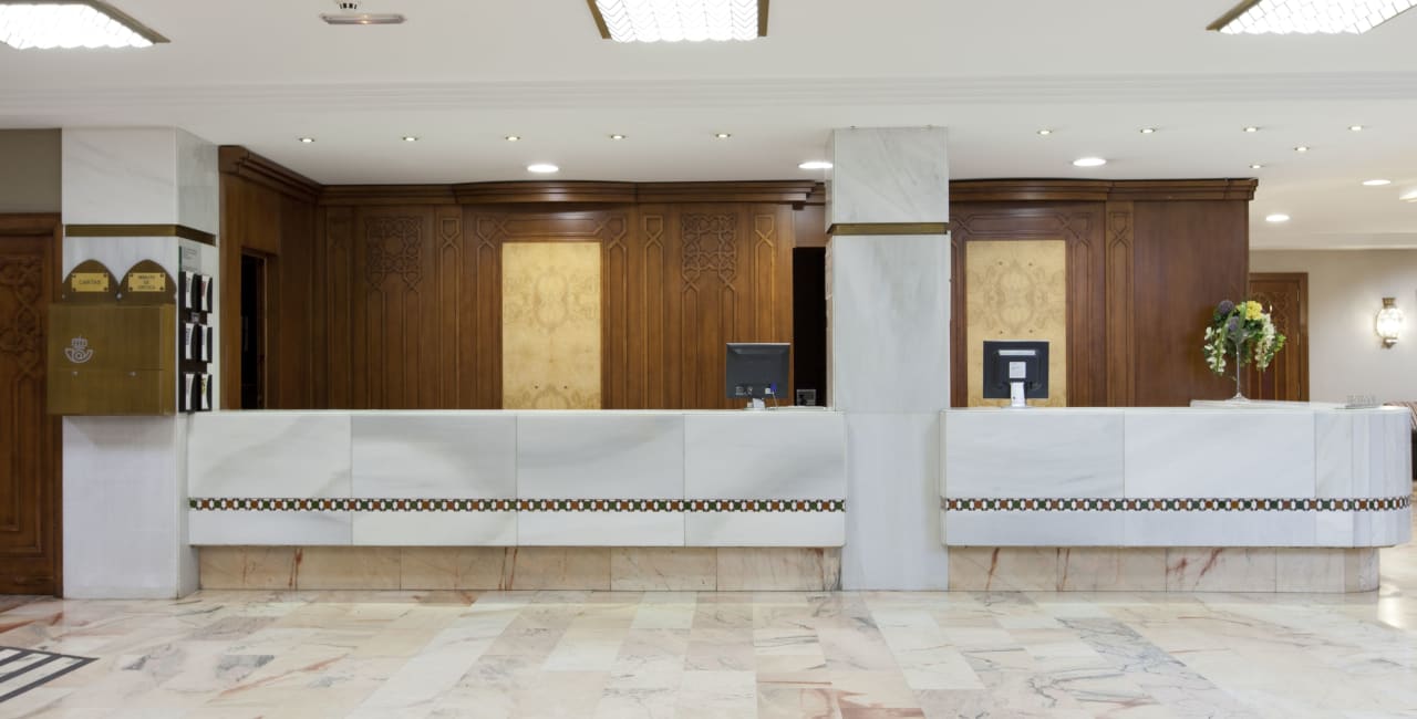 Lobby Hotel Porcel Alixares